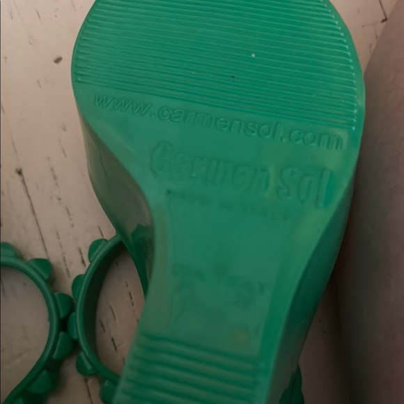 NEW Carmen Sol Kelly Green Tonino Jelly Wedge Sandals - Picture 7 of 7